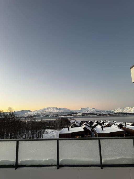 North Apartment Nordheim Тромсьо Екстериор снимка